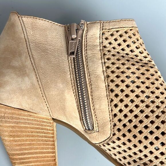 PAUL GREEN Tianna Suede Beige Open Toe Chunky Heeled Ankle Sandal Bootie US 7,5 - Picture 9 of 15